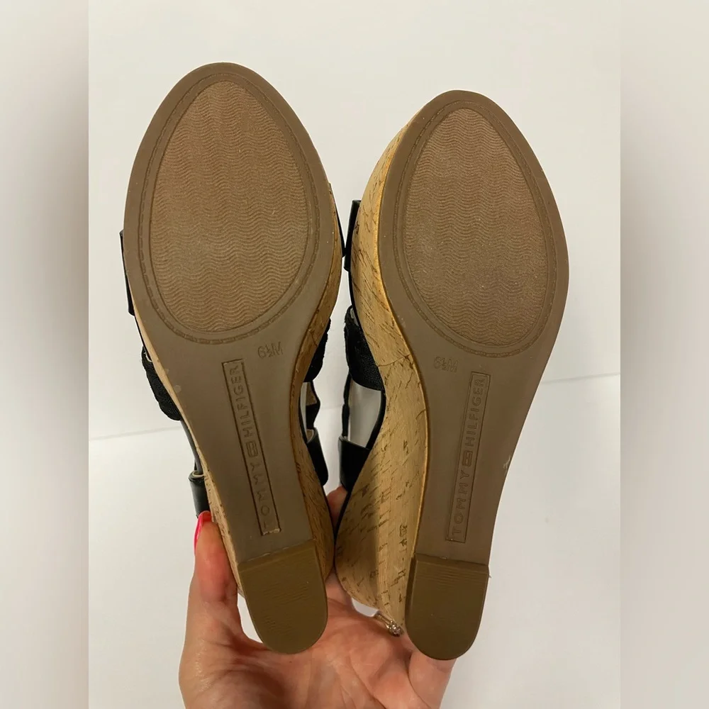 Tommy Hilfiger kezno vegan Black Wedge Sandals heels crisscross cork 6.5